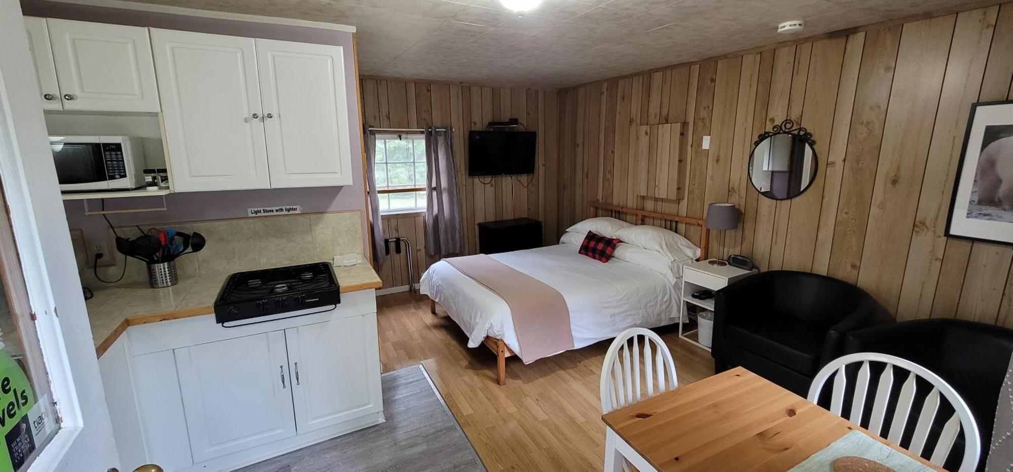 Parkway Cottage Resort And Trading Post Dwight Buitenkant foto